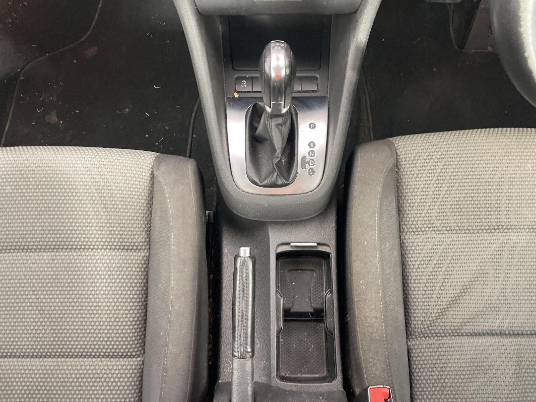 Photo '20' of Volkswagen Golf