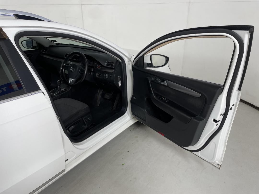 Photo '15' of Volkswagen Passat