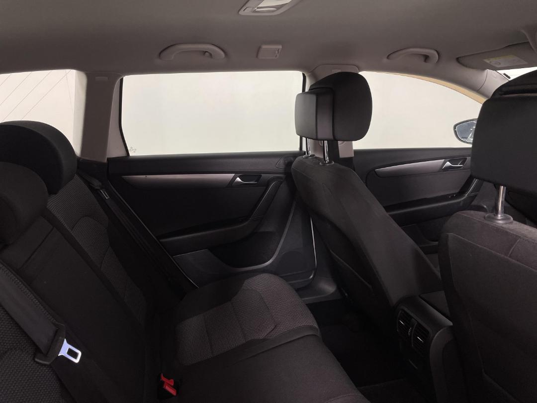 Photo '20' of Volkswagen Passat