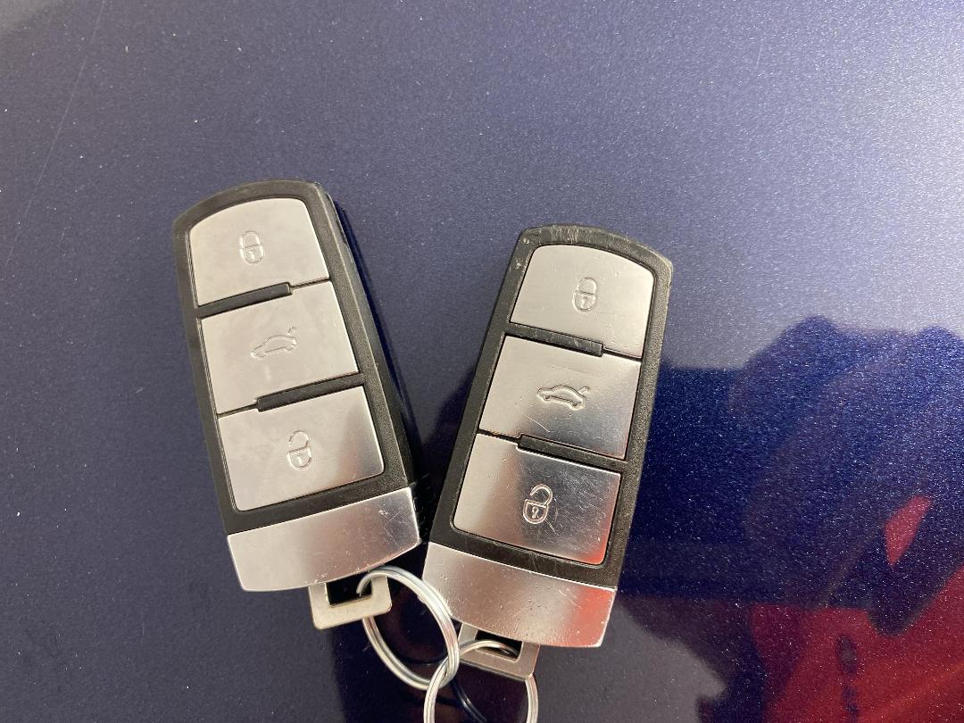 Photo '22' of Volkswagen Passat Photo '22' of Volkswagen Passat