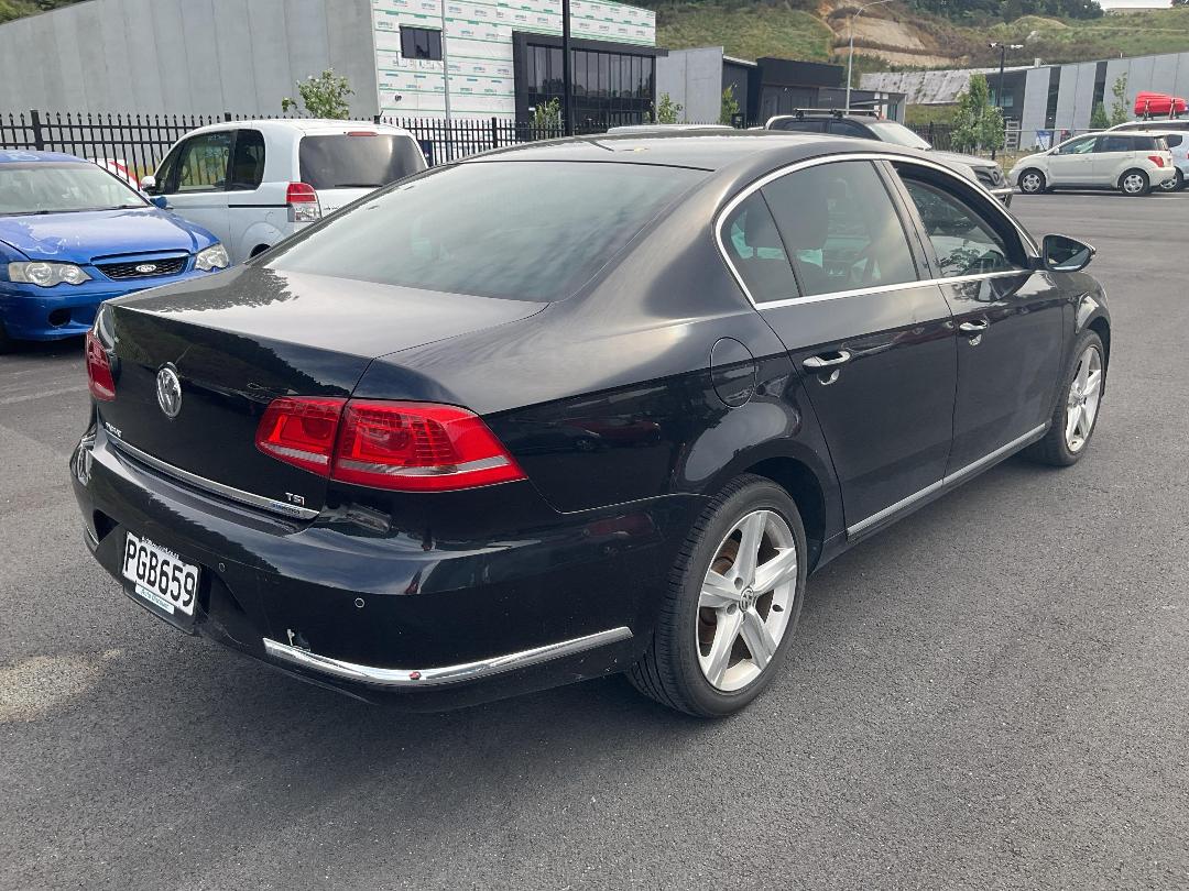 Photo '4' of Volkswagen Passat TSI Bluemotion