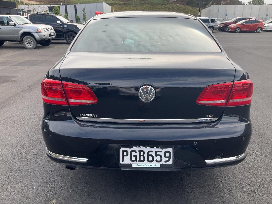 Photo '8' of Volkswagen Passat TSI Bluemotion