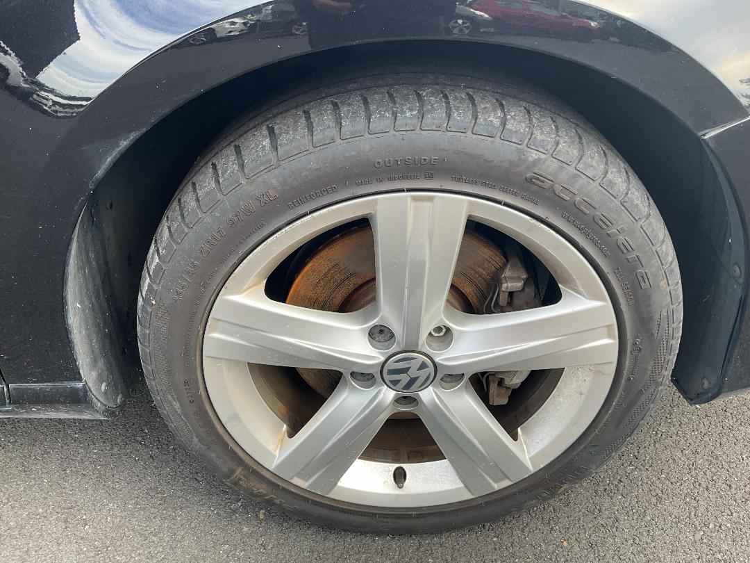 Photo '10' of Volkswagen Passat TSI Bluemotion