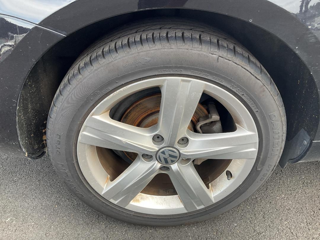 Photo '9' of Volkswagen Passat TSI Bluemotion