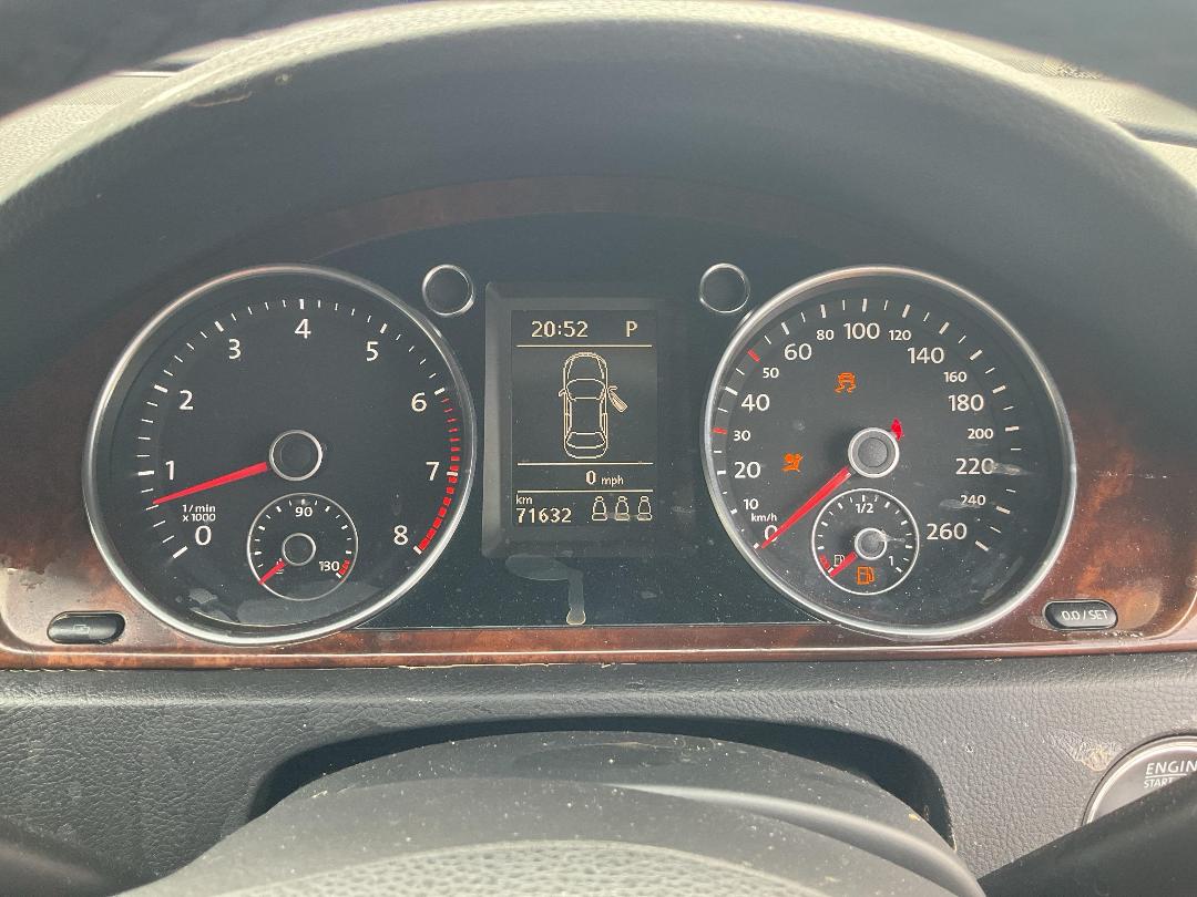 Photo '18' of Volkswagen Passat TSI Bluemotion