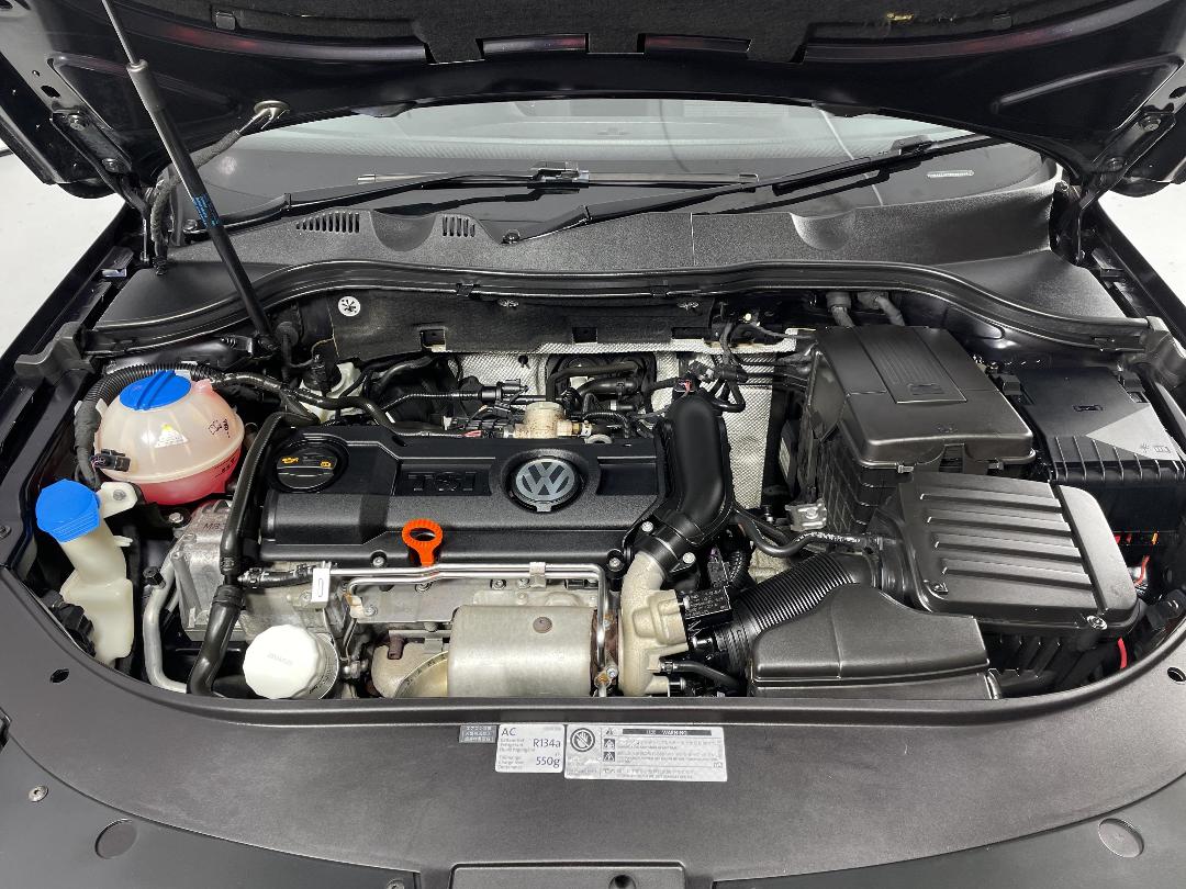 Photo '13' of Volkswagen Passat