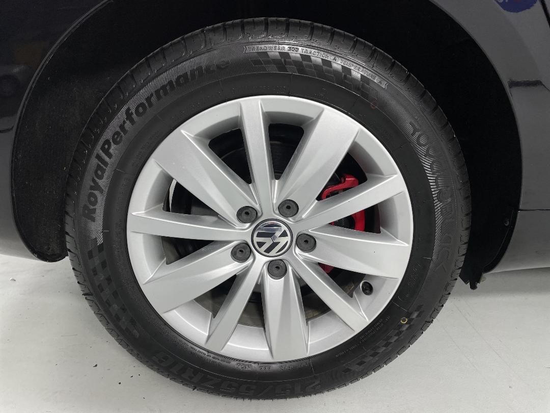 Photo '12' of Volkswagen Passat