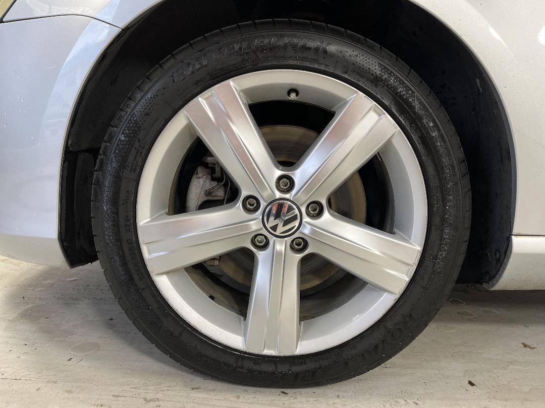 Photo '10' of Volkswagen Passat