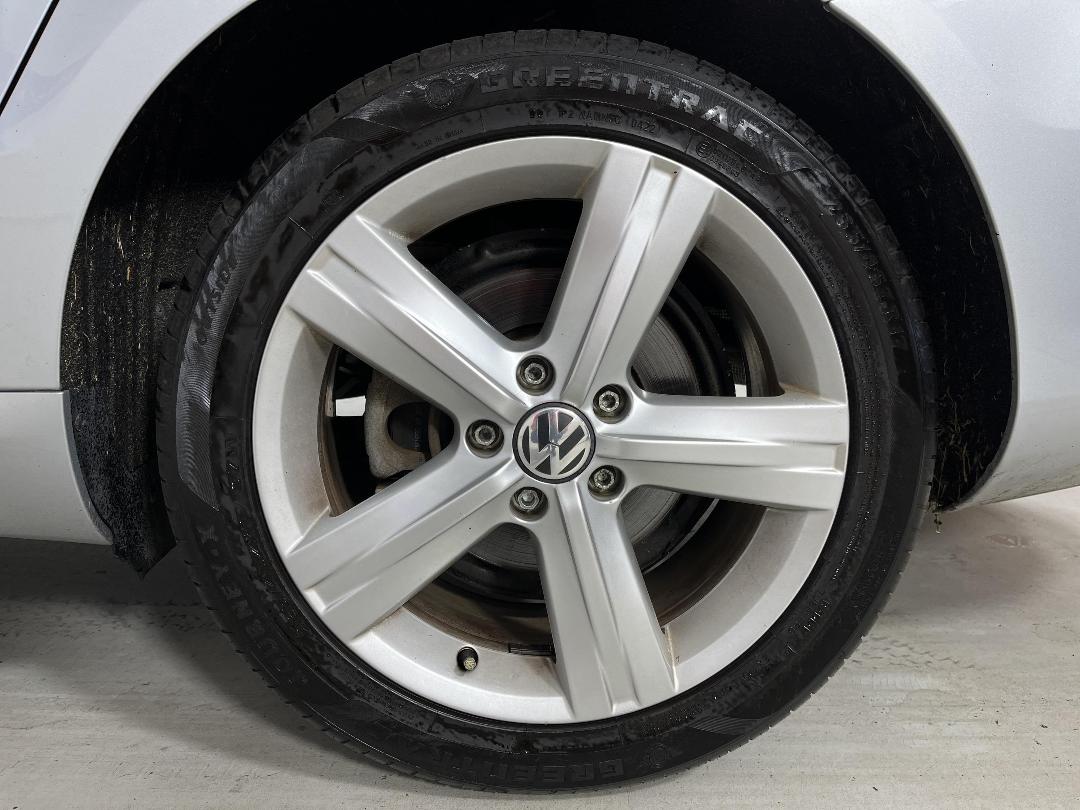 Photo '11' of Volkswagen Passat