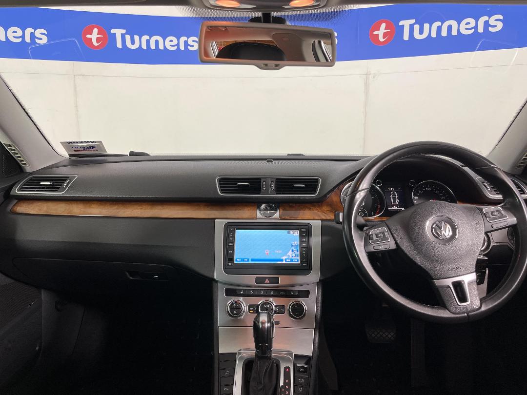 Photo '17' of Volkswagen Passat