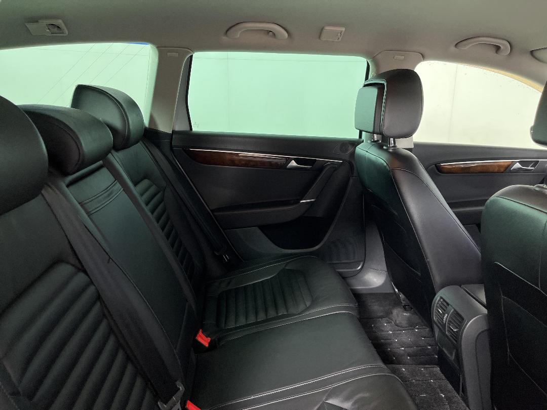 Photo '20' of Volkswagen Passat