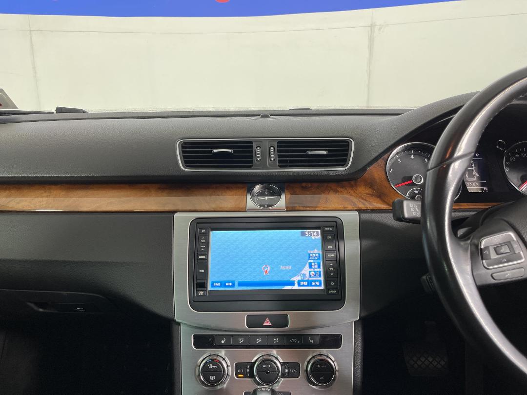 Photo '18' of Volkswagen Passat