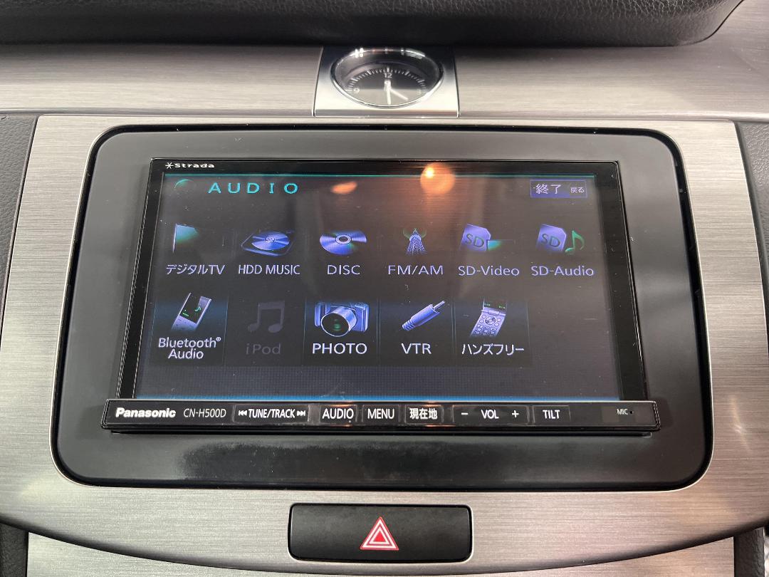 Photo '23' of Volkswagen Passat Photo '23' of Volkswagen Passat