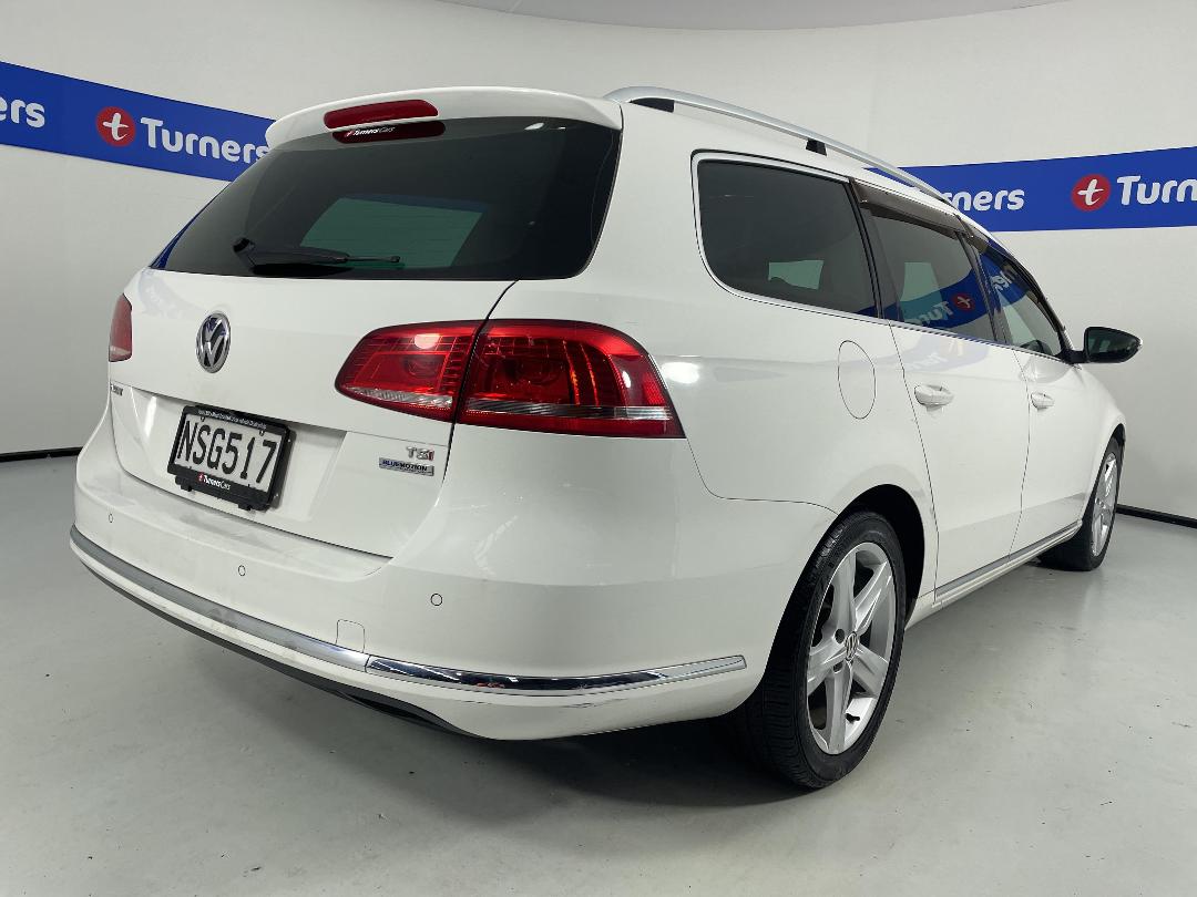 Photo '7' of Volkswagen Passat Photo '7' of Volkswagen Passat