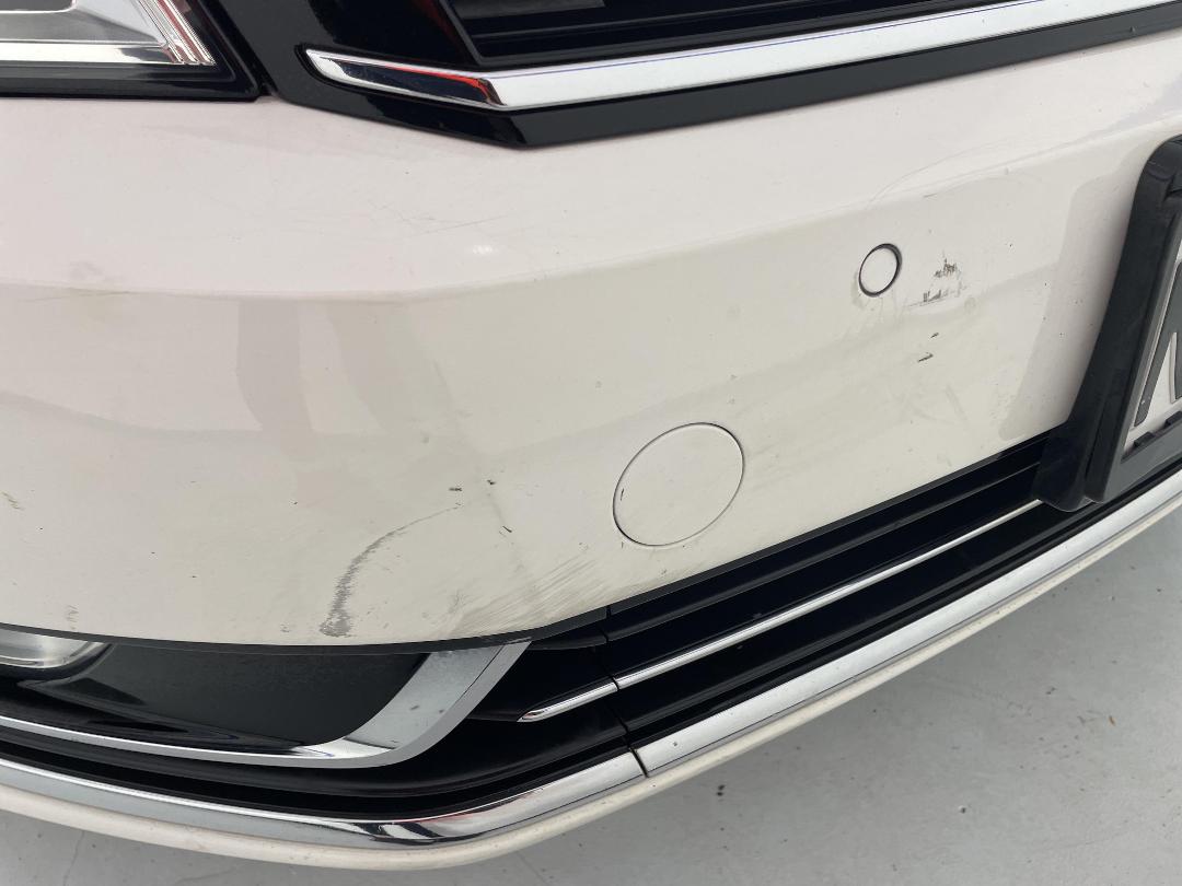 Photo '31' of Volkswagen Passat Photo '31' of Volkswagen Passat