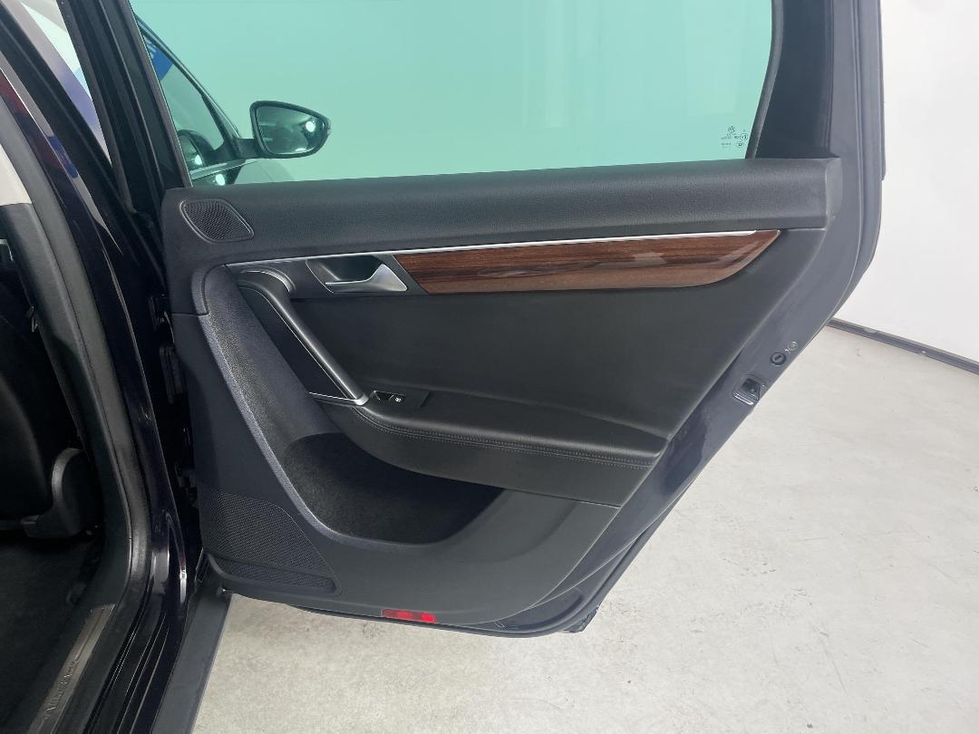 Photo '19' of Volkswagen Passat