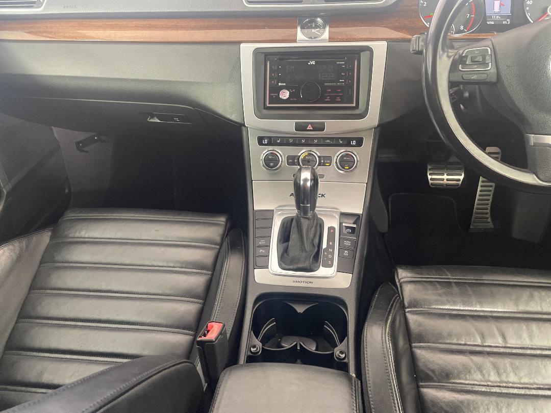 Photo '18' of Volkswagen Passat