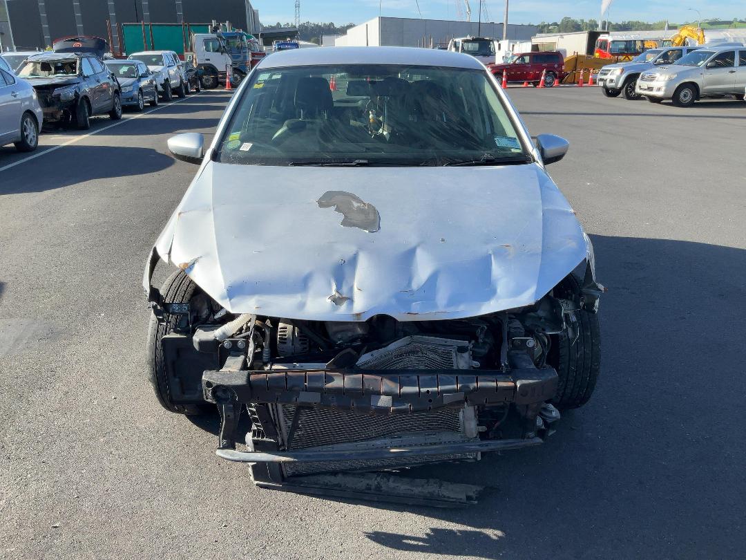 Photo '2' of Volkswagen Polo Photo '2' of Volkswagen Polo