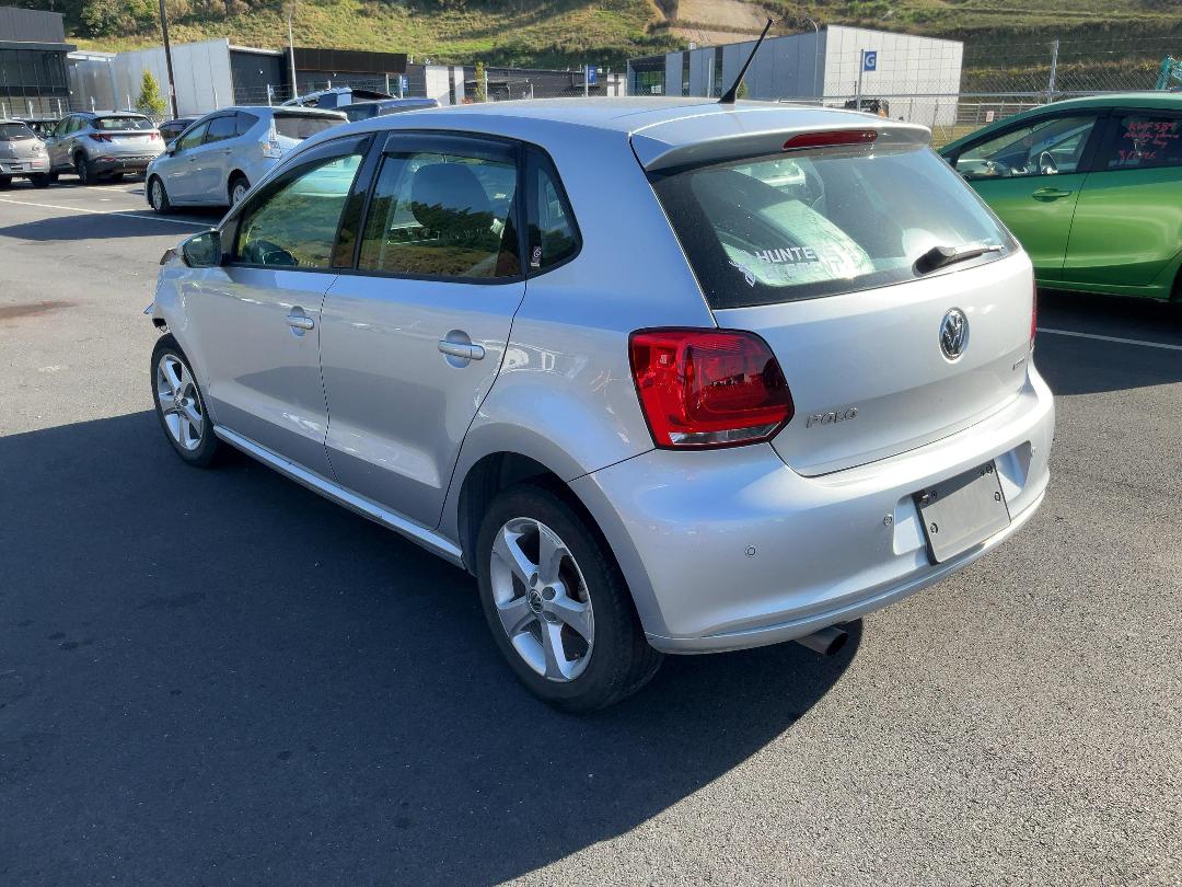 Photo '5' of Volkswagen Polo Photo '5' of Volkswagen Polo