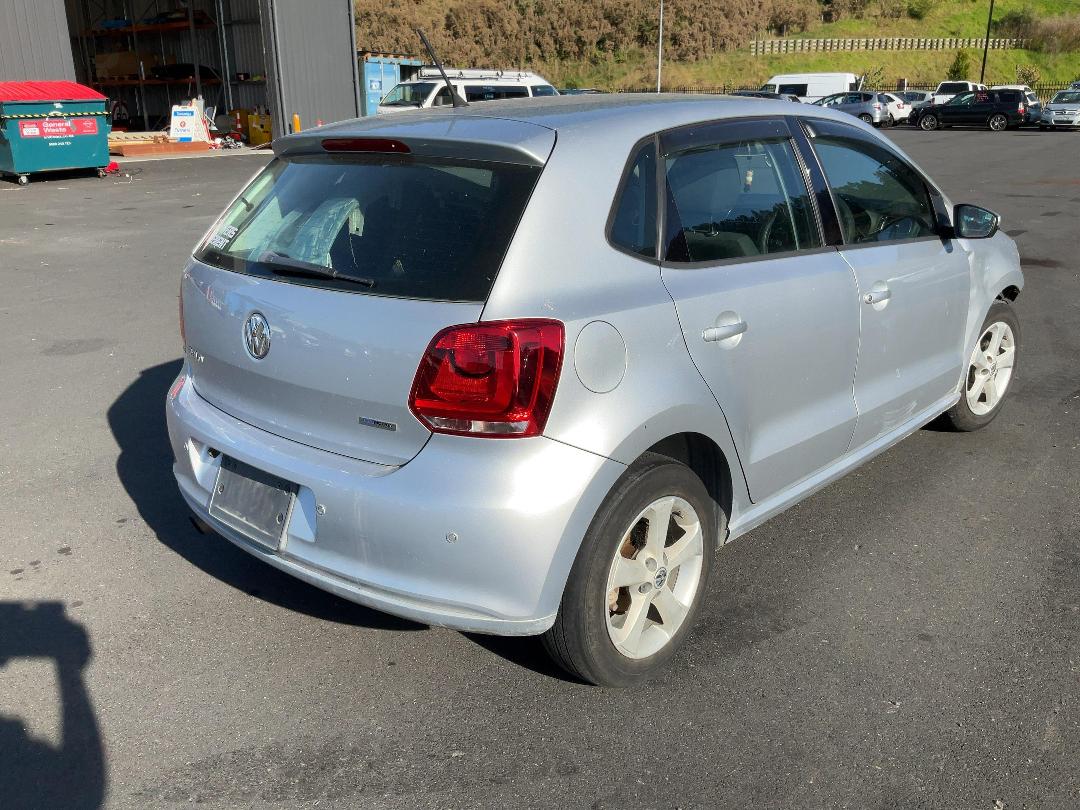 Photo '7' of Volkswagen Polo Photo '7' of Volkswagen Polo