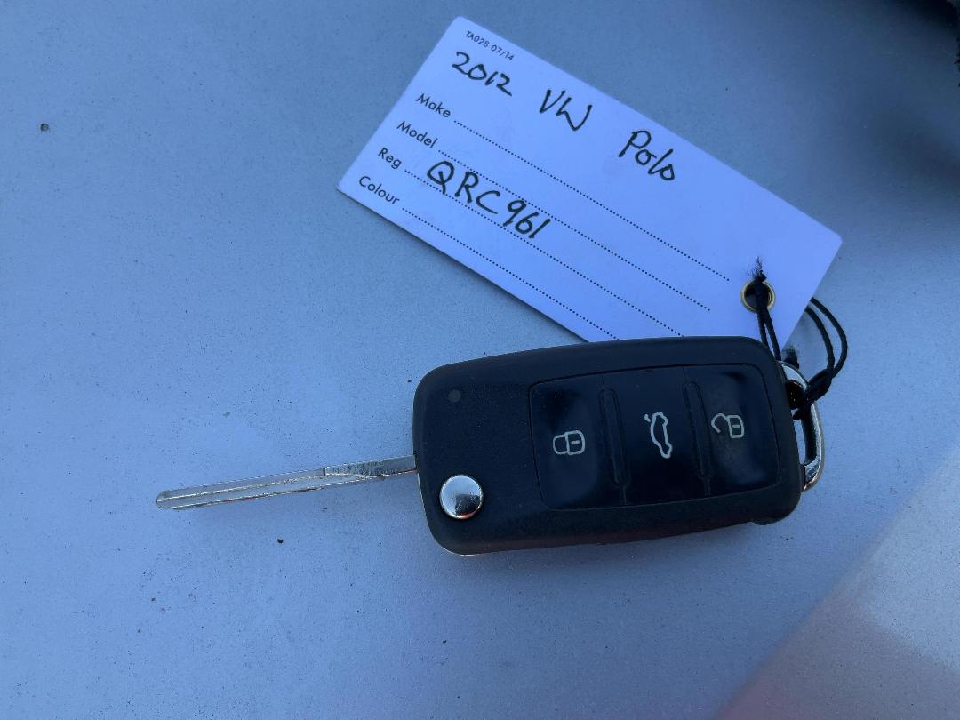 Photo '16' of Volkswagen Polo Photo '16' of Volkswagen Polo