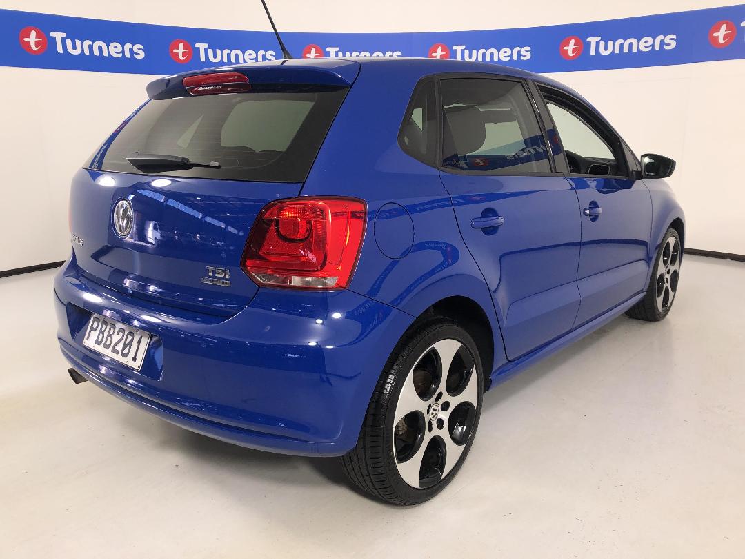 Photo '7' of Volkswagen Polo Photo '7' of Volkswagen Polo