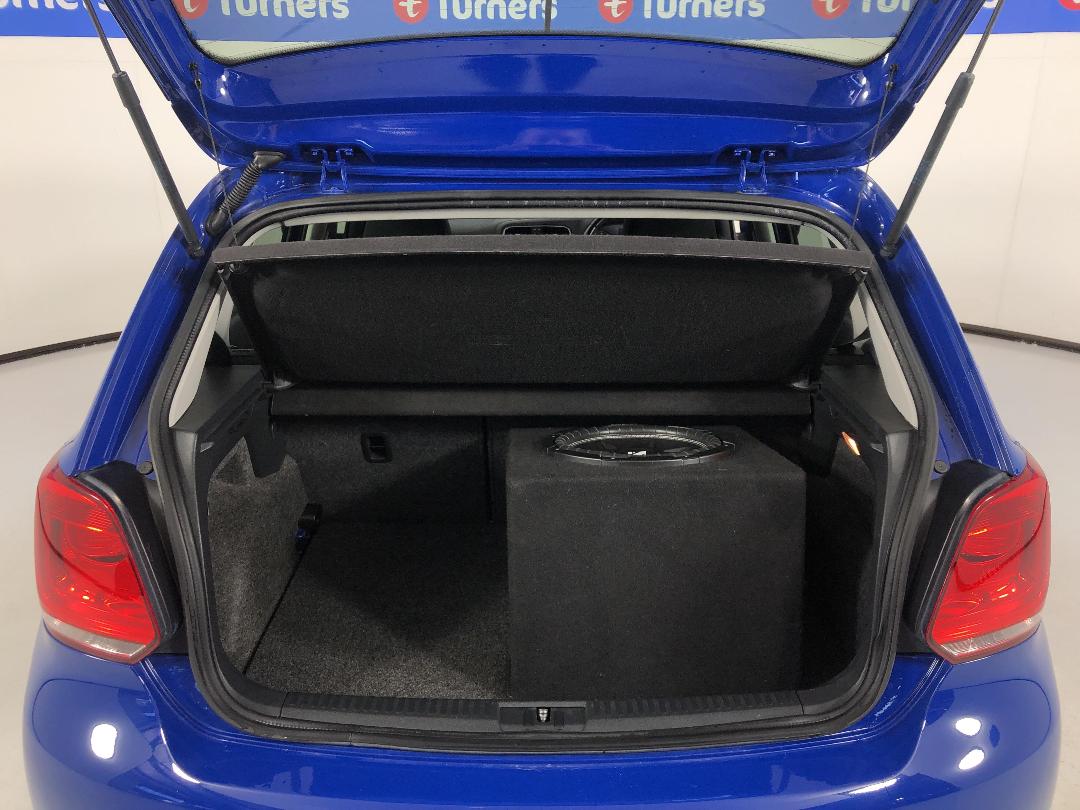 Photo '14' of Volkswagen Polo Photo '14' of Volkswagen Polo