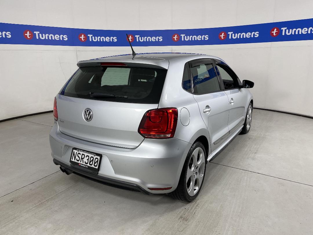 Photo '7' of Volkswagen Polo Photo '7' of Volkswagen Polo