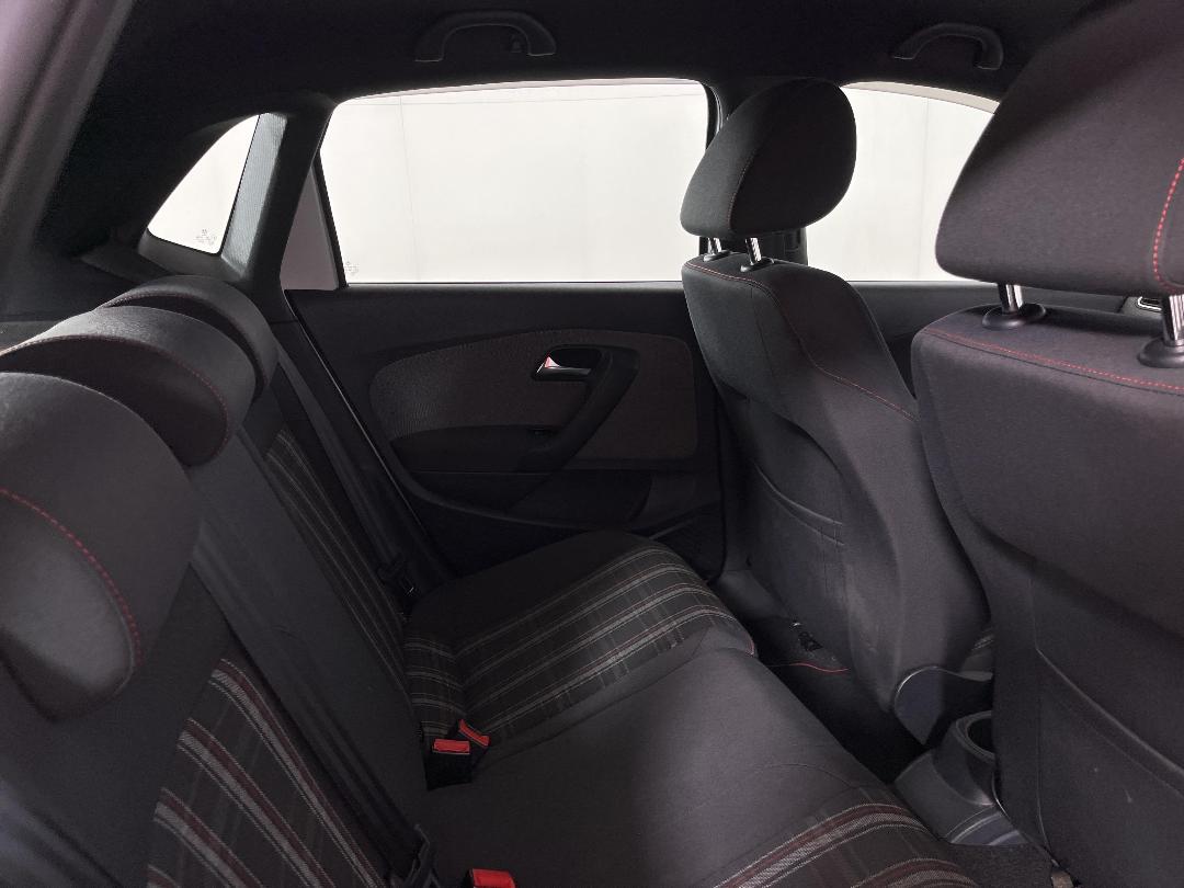 Photo '20' of Volkswagen Polo Photo '20' of Volkswagen Polo