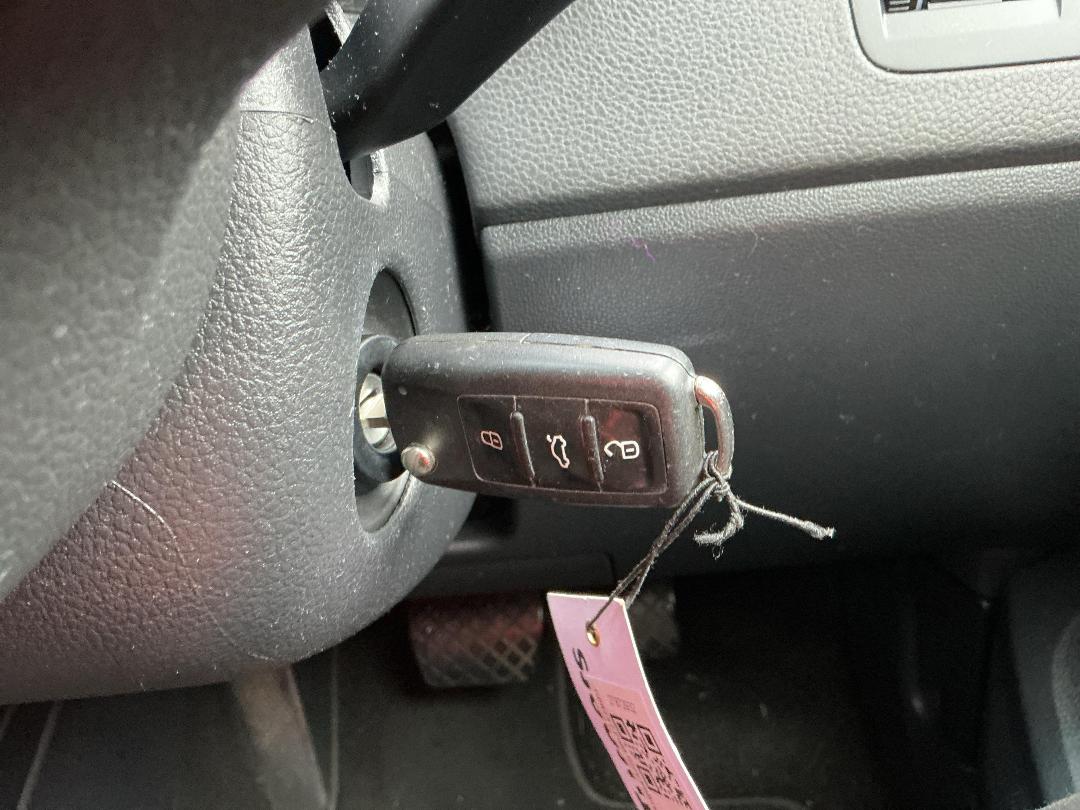 Photo '11' of Volkswagen Polo 63KW