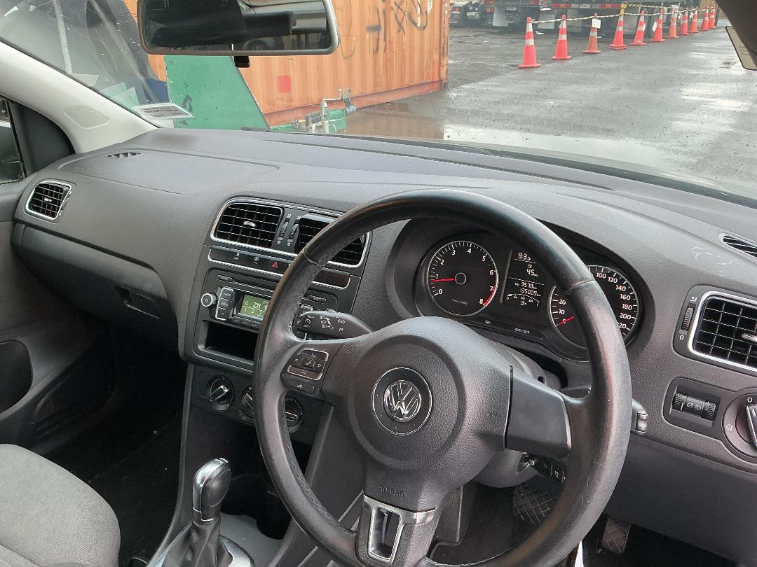 Photo '13' of Volkswagen Polo 63KW