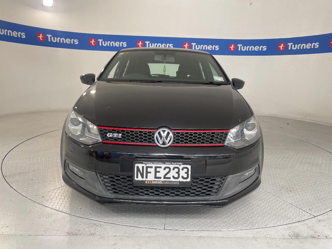 Photo '2' of Volkswagen Polo Photo '2' of Volkswagen Polo