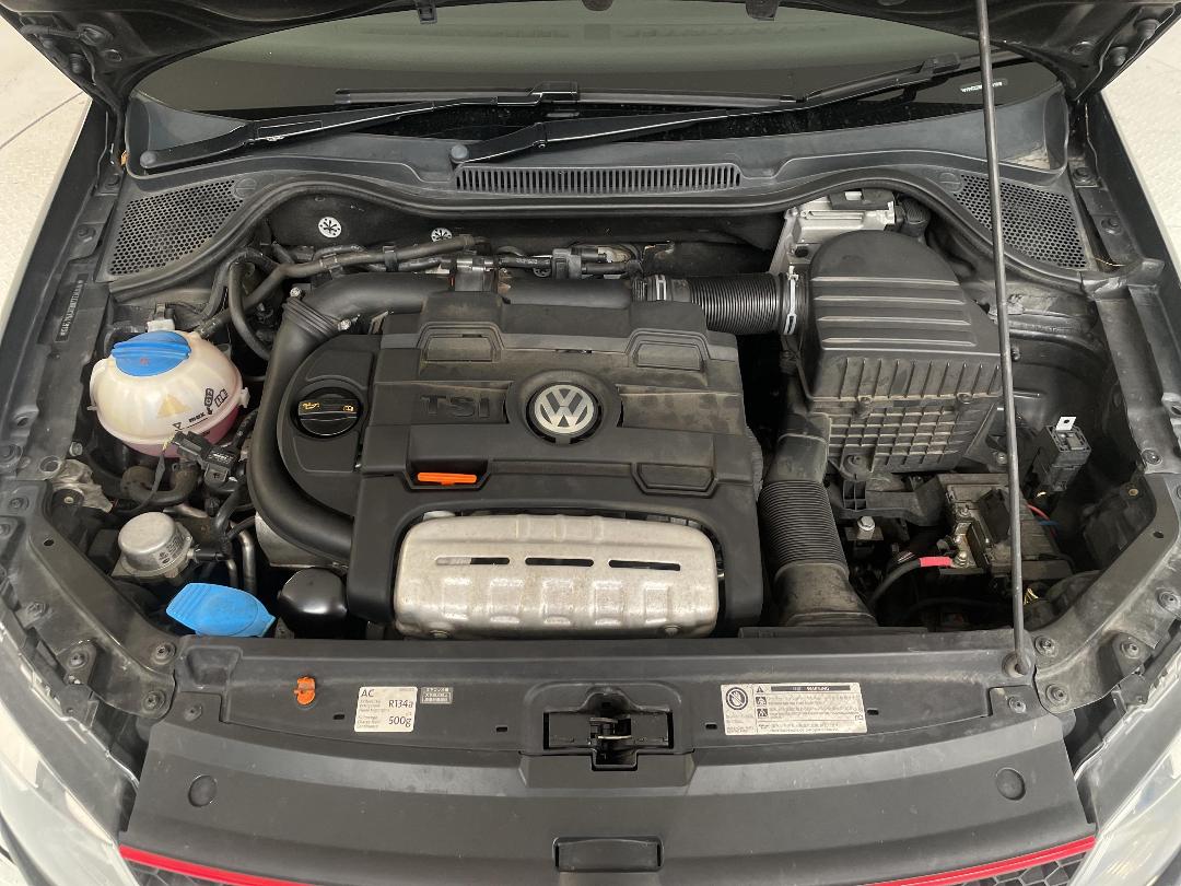 Photo '13' of Volkswagen Polo Photo '13' of Volkswagen Polo