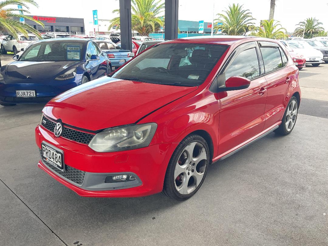 Photo '4' of Volkswagen Polo Photo '4' of Volkswagen Polo