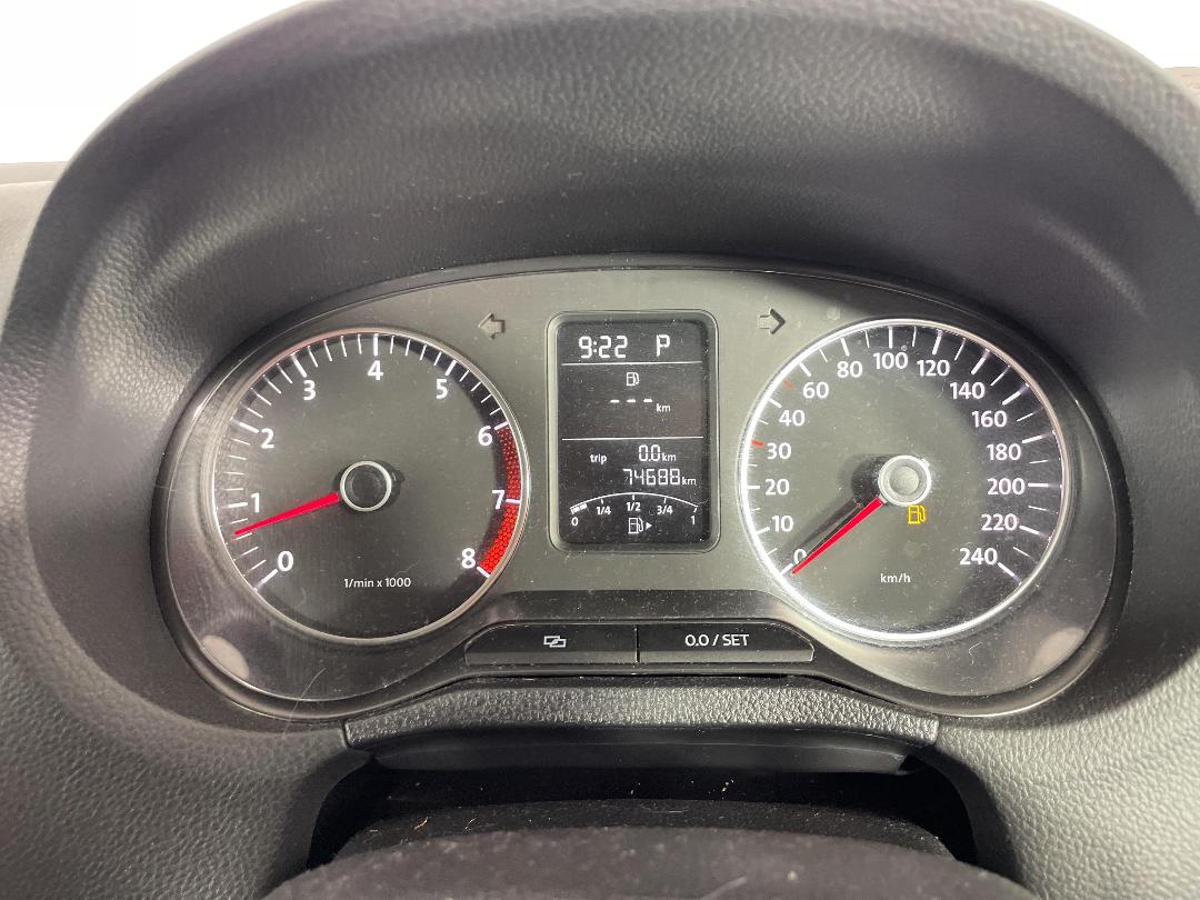 Photo '21' of Volkswagen Polo