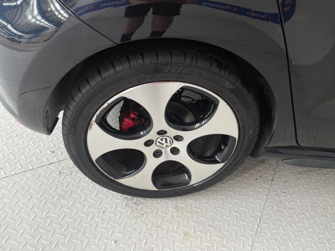 Photo '12' of Volkswagen Polo