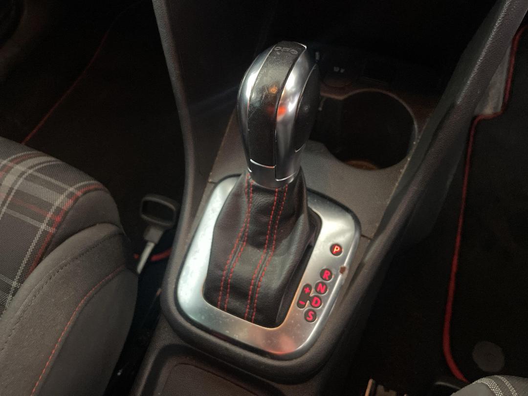 Photo '30' of Volkswagen Polo