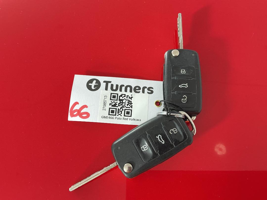 Photo '22' of Volkswagen Polo Photo '22' of Volkswagen Polo