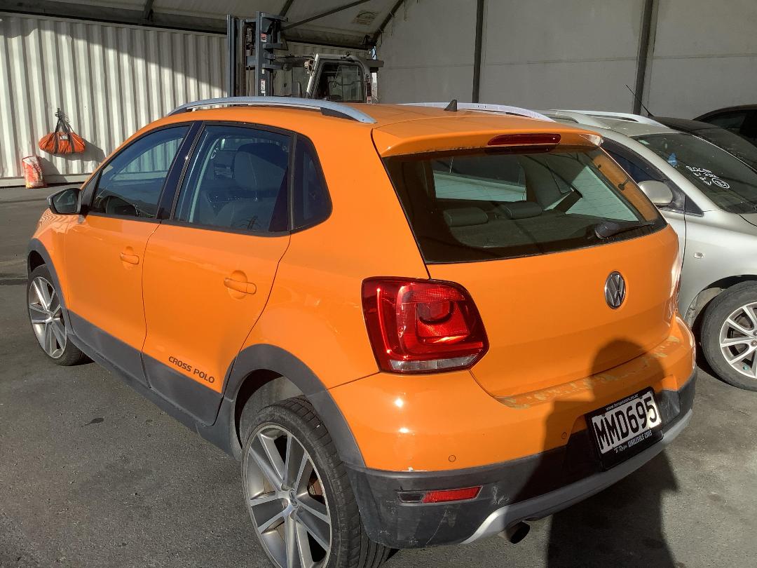 Photo '6' of Volkswagen Polo Photo '6' of Volkswagen Polo