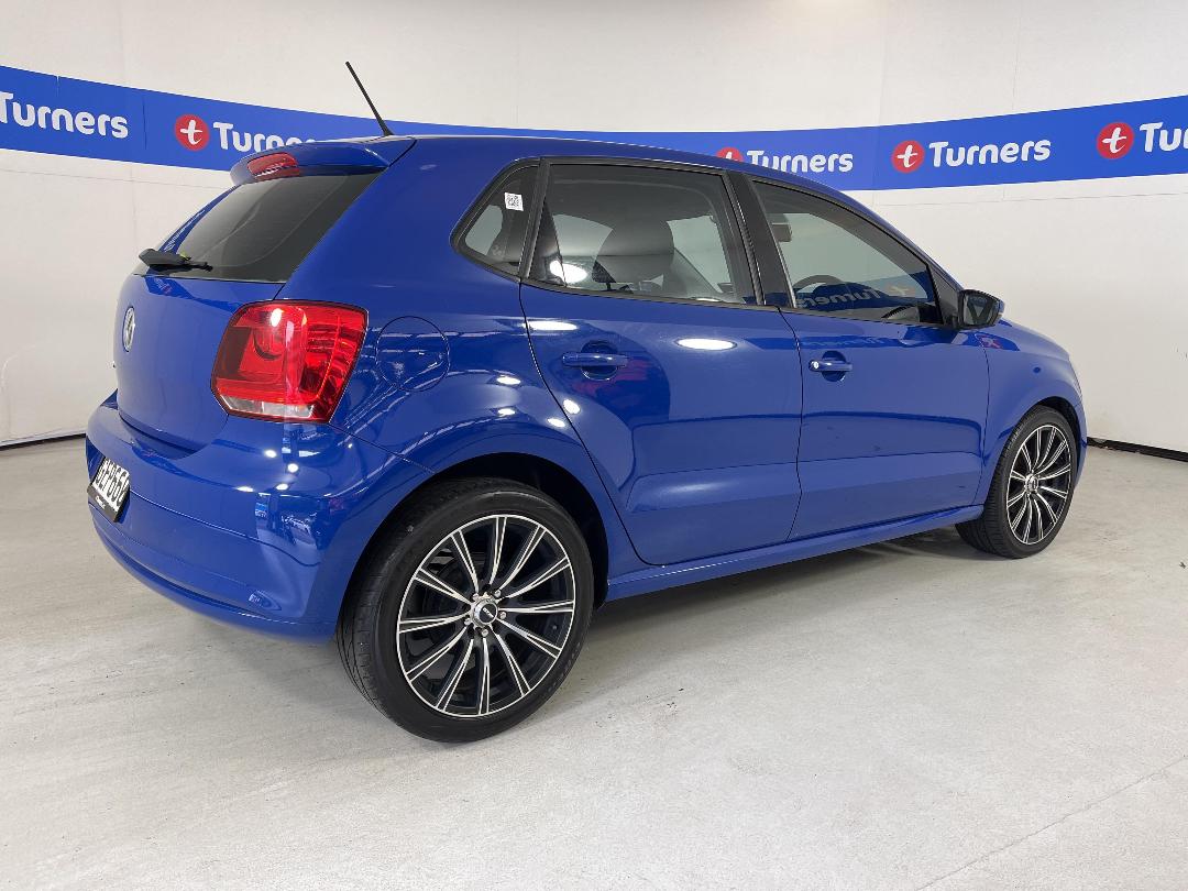 Photo '7' of Volkswagen Polo Photo '7' of Volkswagen Polo