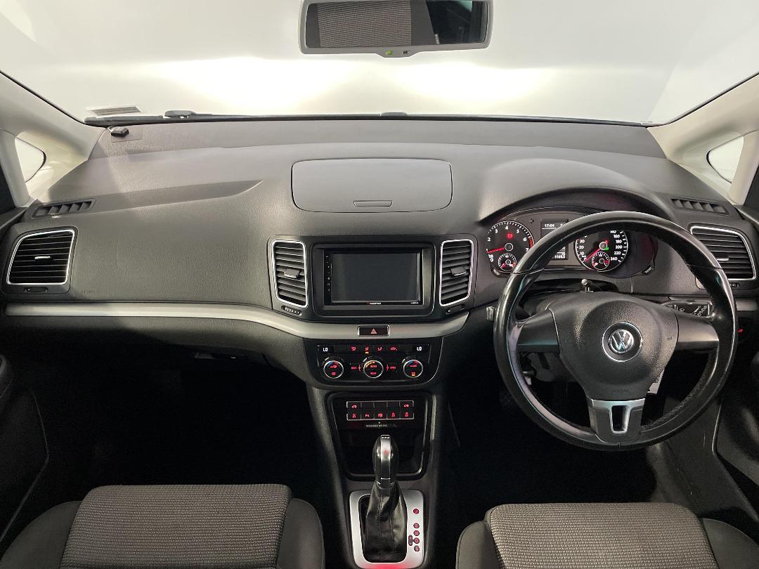 Photo '17' of Volkswagen Sharan Photo '17' of Volkswagen Sharan