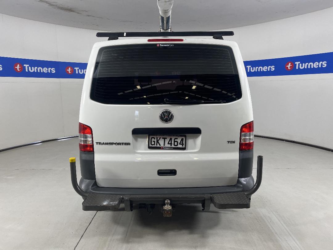 Photo '6' of Volkswagen T5