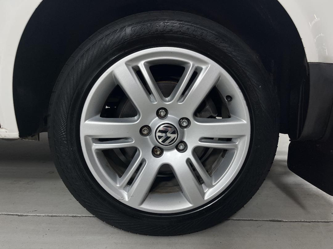 Photo '11' of Volkswagen T5