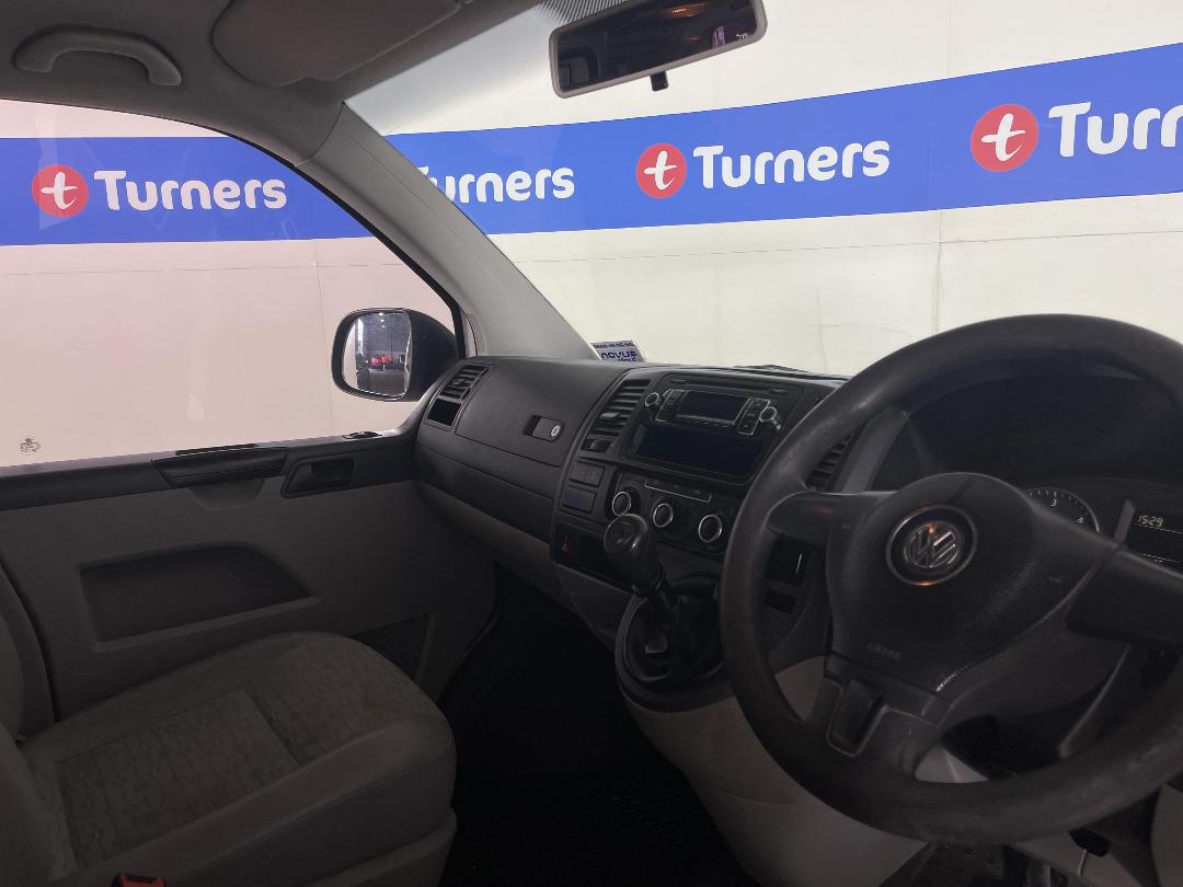 Photo '16' of Volkswagen T5