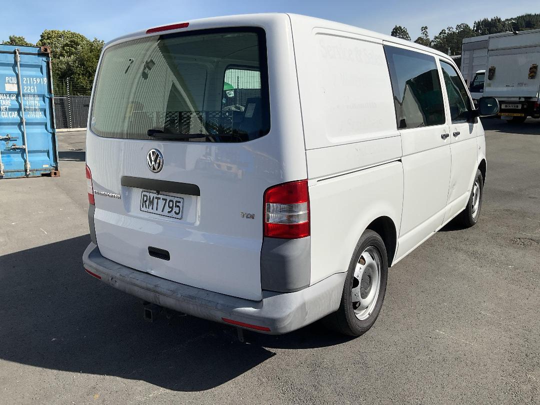 Photo '2' of Volkswagen T5 Transporter SWB