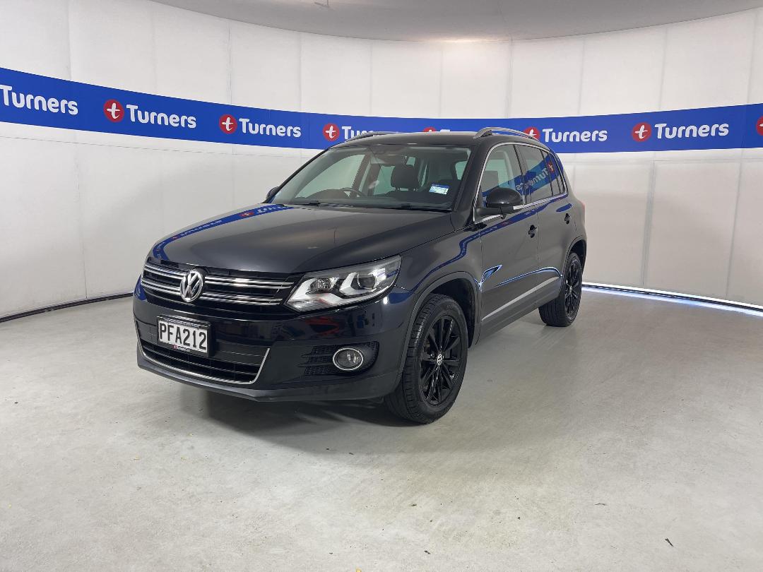 Photo '4' of Volkswagen Tiguan Photo '4' of Volkswagen Tiguan