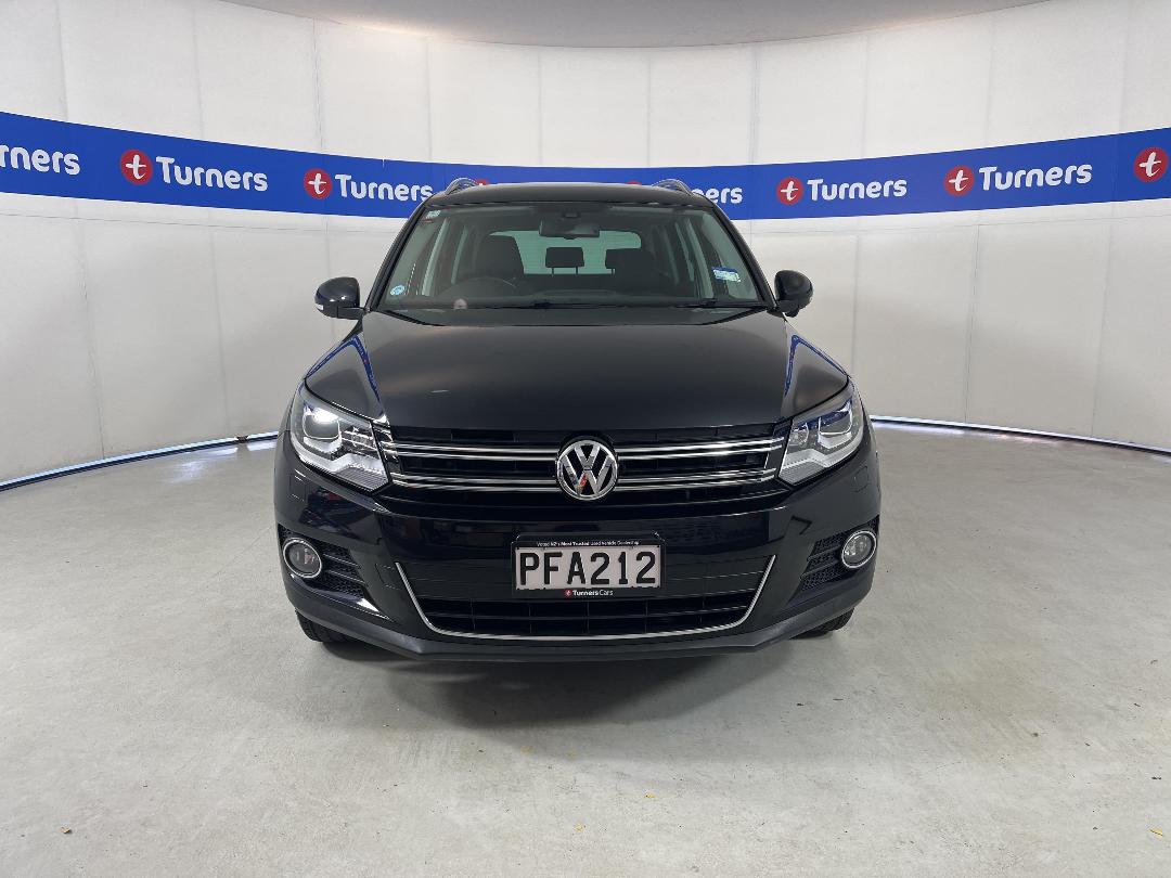 Photo '2' of Volkswagen Tiguan Photo '2' of Volkswagen Tiguan