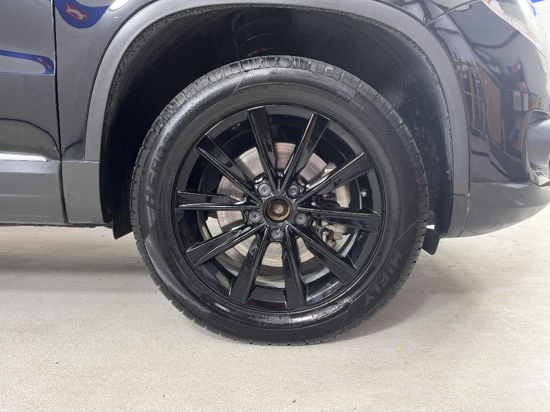 Photo '9' of Volkswagen Tiguan Photo '9' of Volkswagen Tiguan