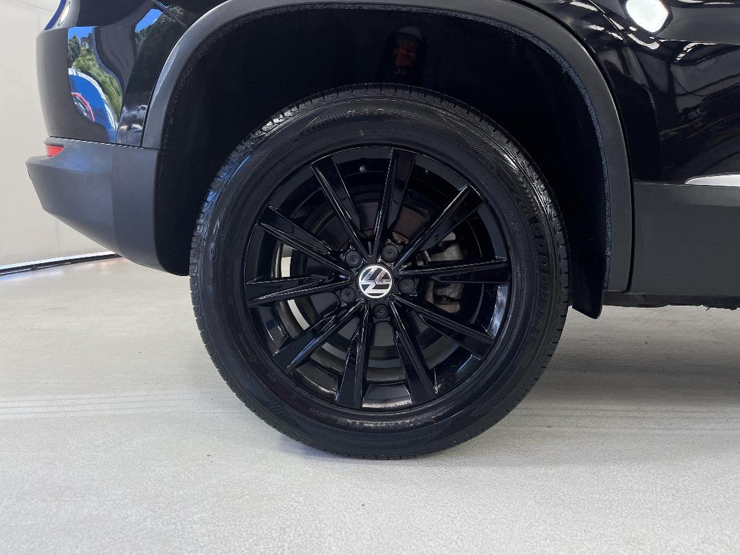 Photo '12' of Volkswagen Tiguan Photo '12' of Volkswagen Tiguan