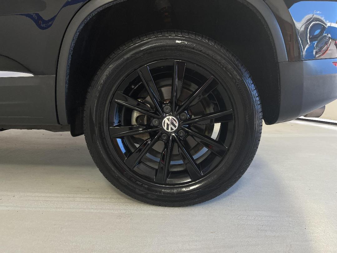 Photo '11' of Volkswagen Tiguan Photo '11' of Volkswagen Tiguan